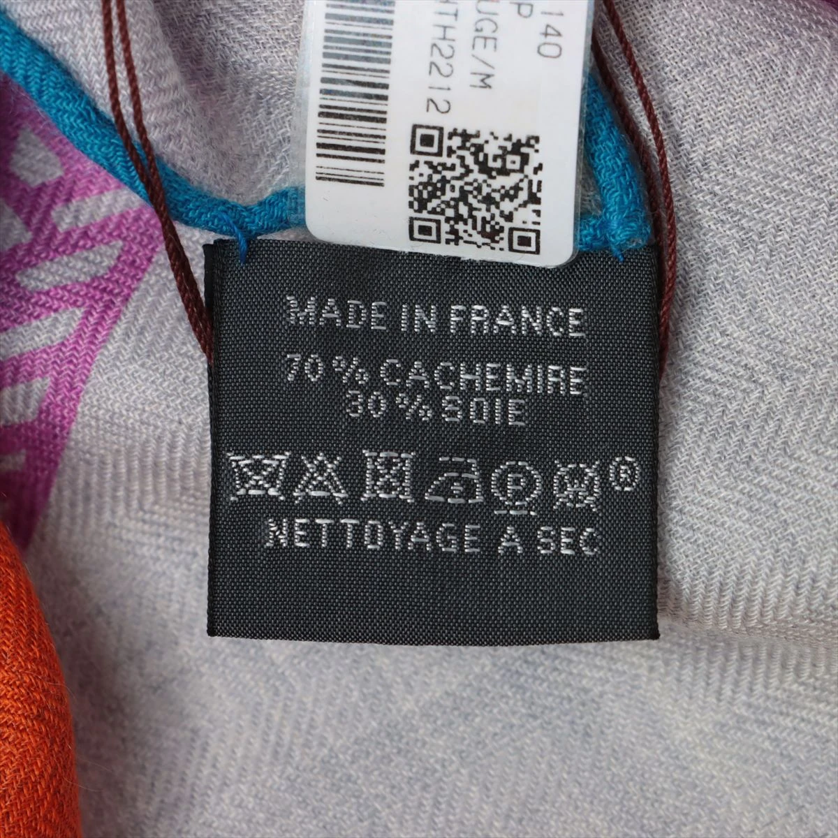 ⭐︎エルメス Hermès ダブルカフス フランス製 Yシャツ クリーニング済み 楽天市場】【5%OFF】 エルメス ショール カレ ジェアン 140