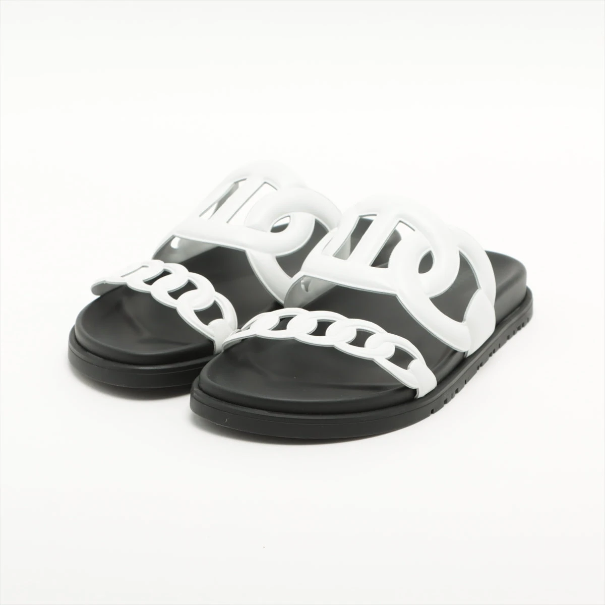 HERMES サンダル 36（牛革・ホワイト） HERMES サンダル 36（牛革・ホワイト）