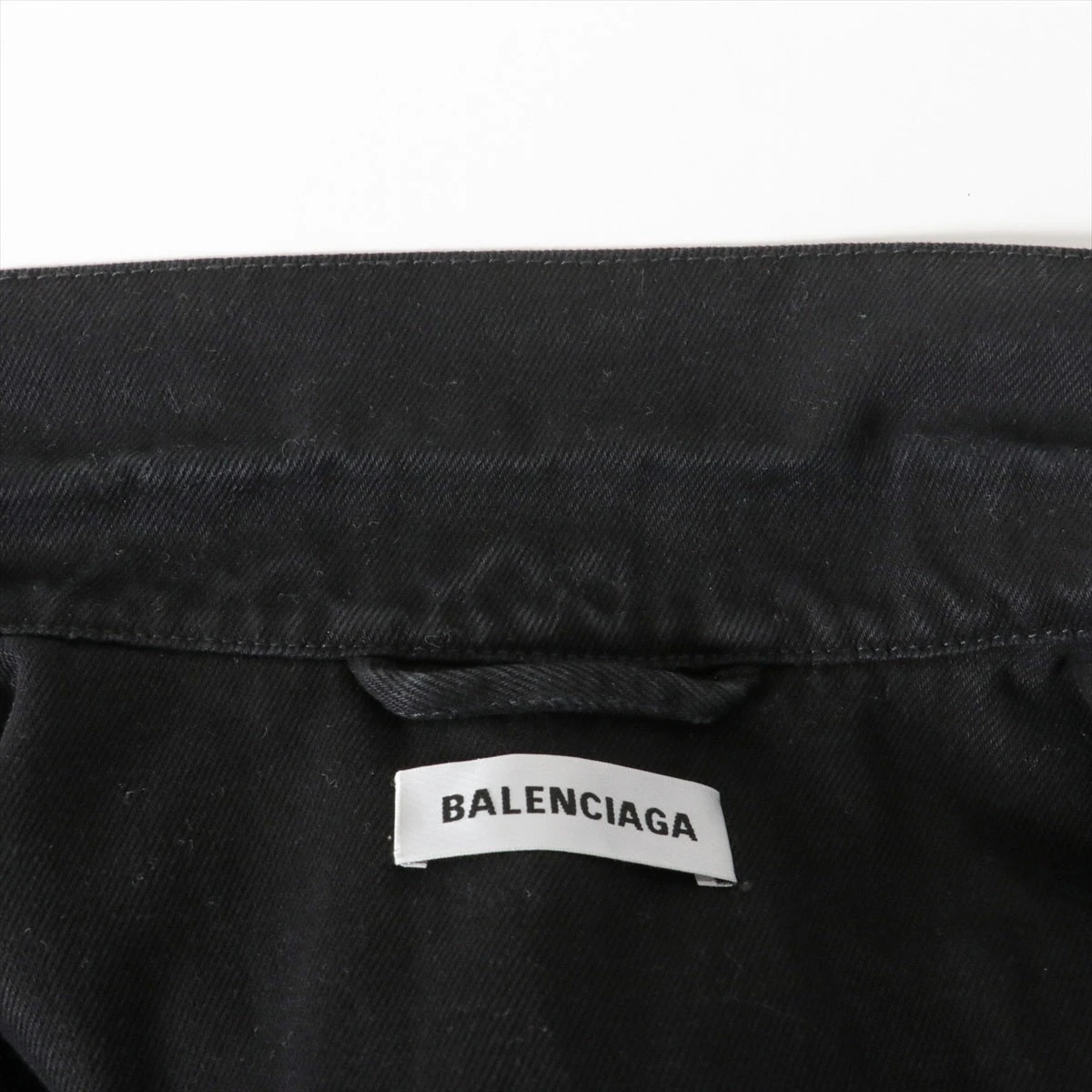 バッグに合う[バレンシアガ]バックロゴブラックデニムジャケット BALENCIAGA】バレンシアガ『バックロゴ デニムジャケット size44