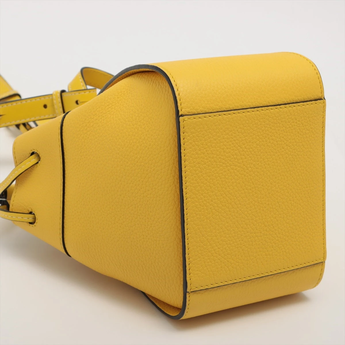 イエロー（黄色）系 LOEWE HAMMOCK(ロエベ ハンモック