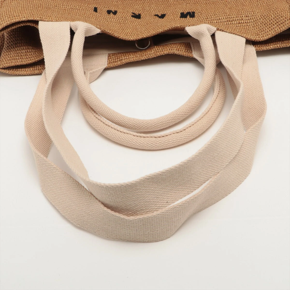 MARNI 2way ベージュ ストロー大容量　トートバッグ MARNI 2way ベージュ ストロー大容量 トートバッグ - メルカリ