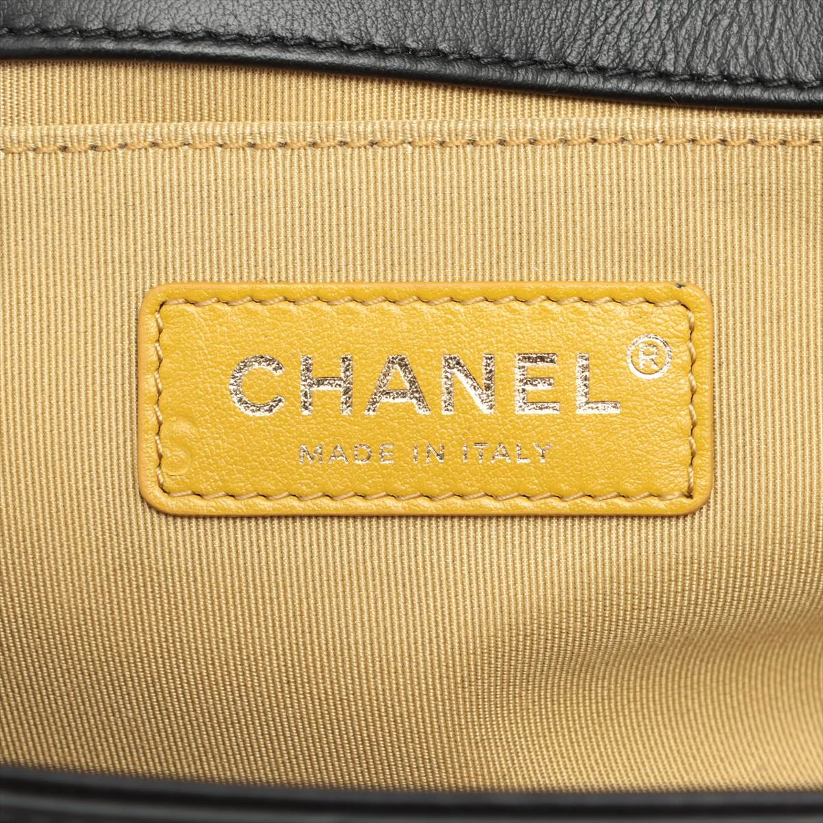 CHANEL シャネル　ベルト　クロコ型押し　ゴールド金具　ブラック　レザー vectorpremium_167-102508140069