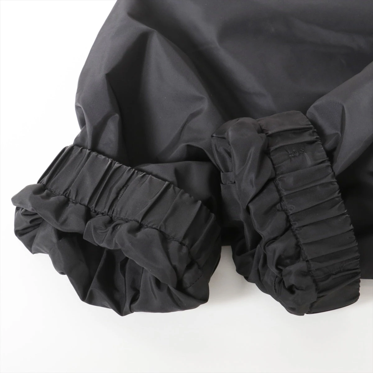 プラダ 19SS ナイロン ナイロンジャケット 46 メンズ ブラック SGN521