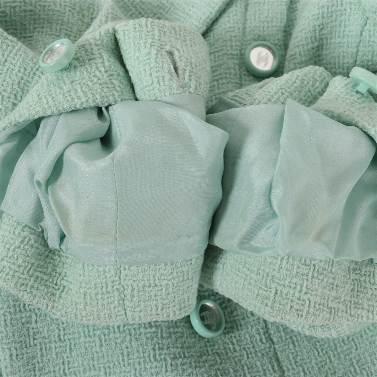 シャネル ヴィンテージ　オリーブ・グリーン・緑ツィード  イドパンツ　38サイズ シャネル ヴィンテージ オリーブ・グリーン・緑ツィード