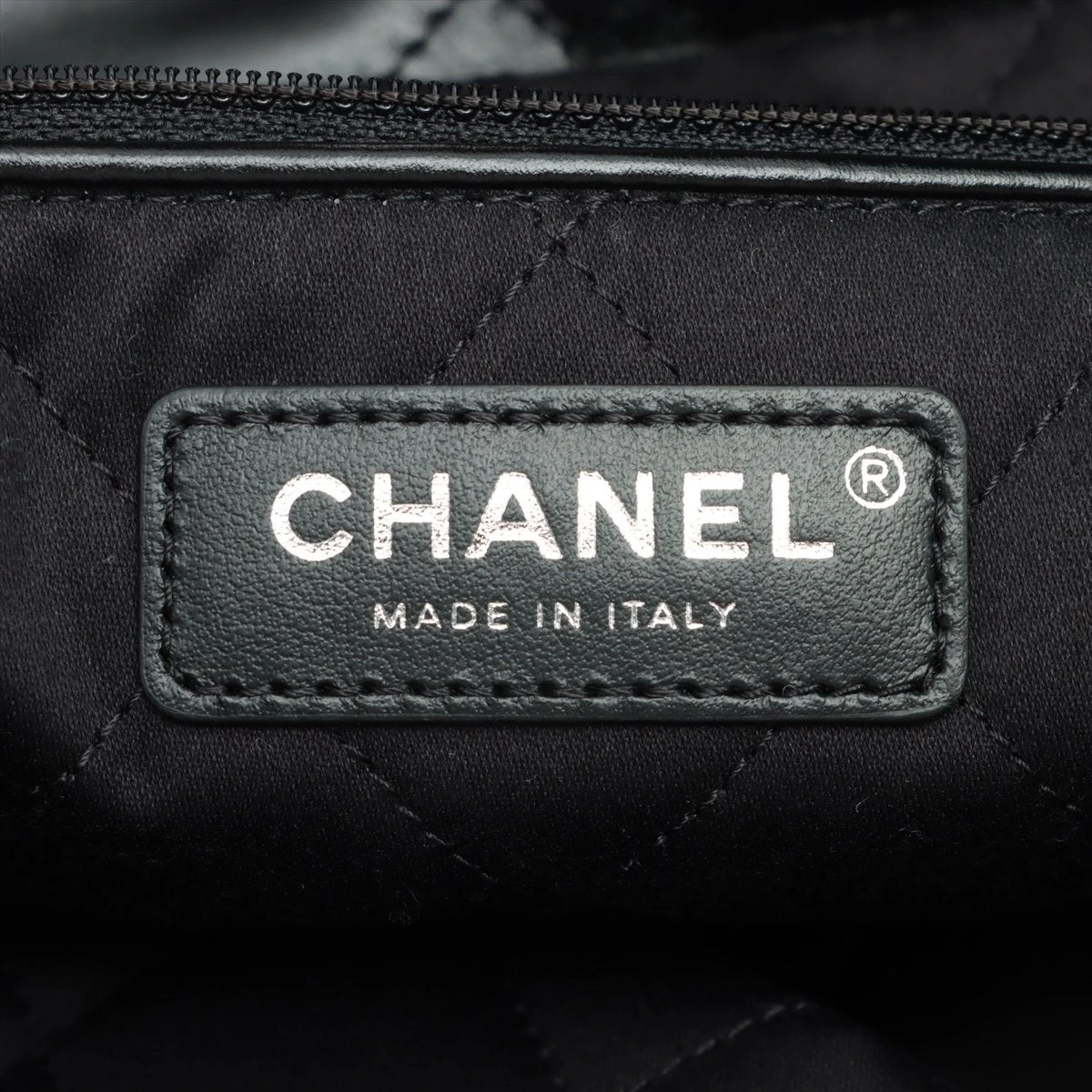 CHANEL 美品 Chanel22 ブラック シルバーチェーンバッグ 2WAY シャネル(CHANEL)シャネル CHANEL22 チェーンショルダーバッグ