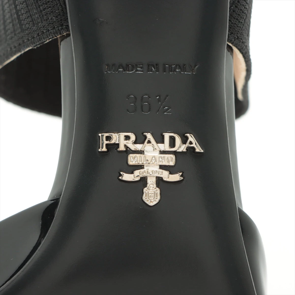 美品 PRADA ブラック ポインテッドトゥパンプス 36 プラダ パテントレザー パンプス 36 1/2 レディース ブラック