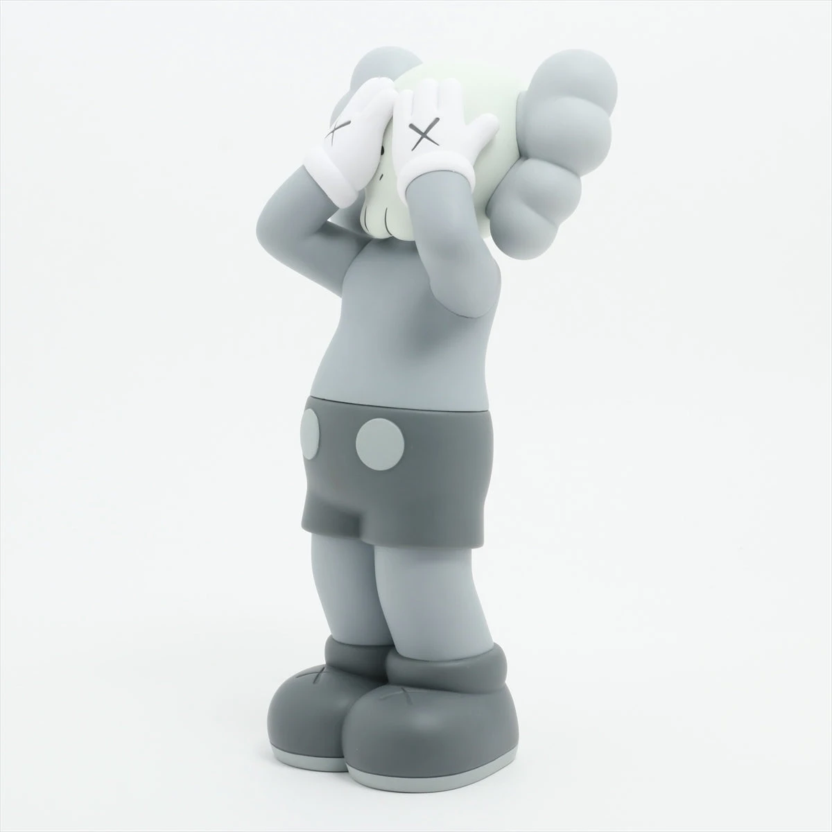 KAWS 置物 プラスチック ブラック AP040888｜中古ブランド品