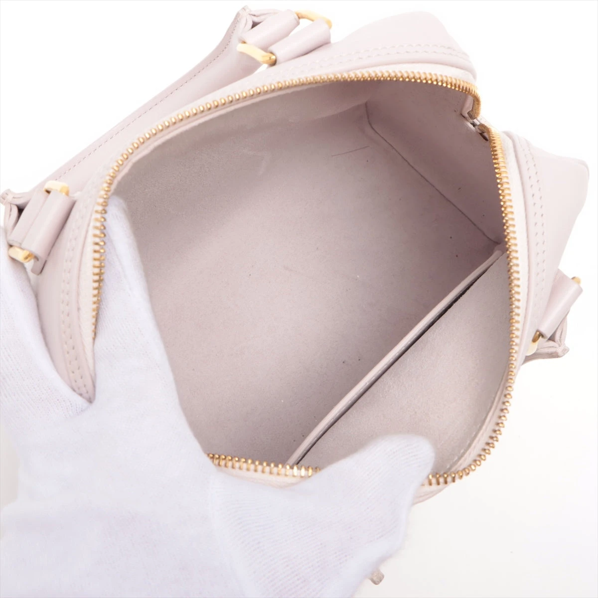 【CELINE 】　レザー ハンドバッグ　ミルキーピンク Celine Pink Leather Mini Boogie Bag ○ Labellov ○ Buy and