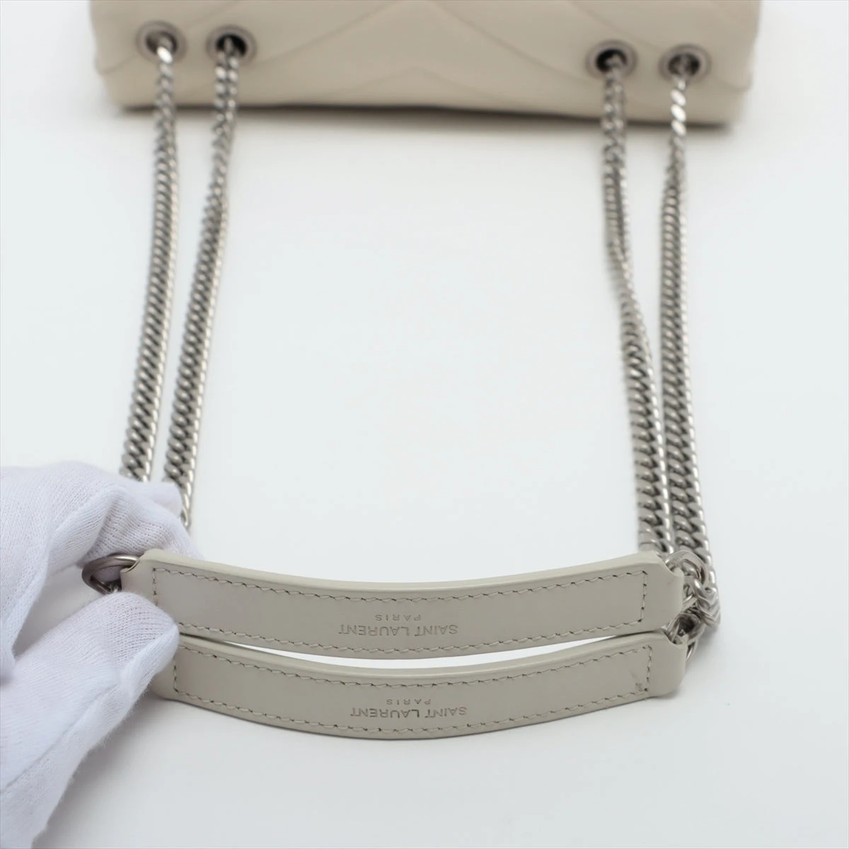 サンローランパリ ルル レザー チェーンショルダーバッグ ベージュ