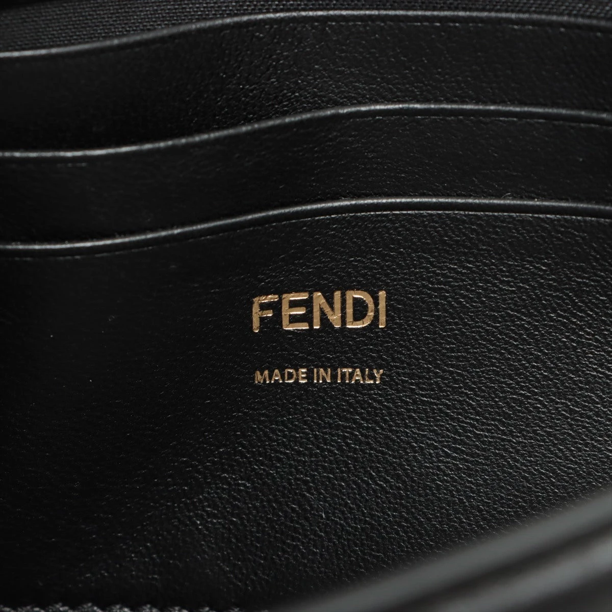 ★送料込★FENDI チェーン ミニ ショルダーバッグ 楽天市場】フェンディ FENDI ミニ チェーンバッグ ショルダー