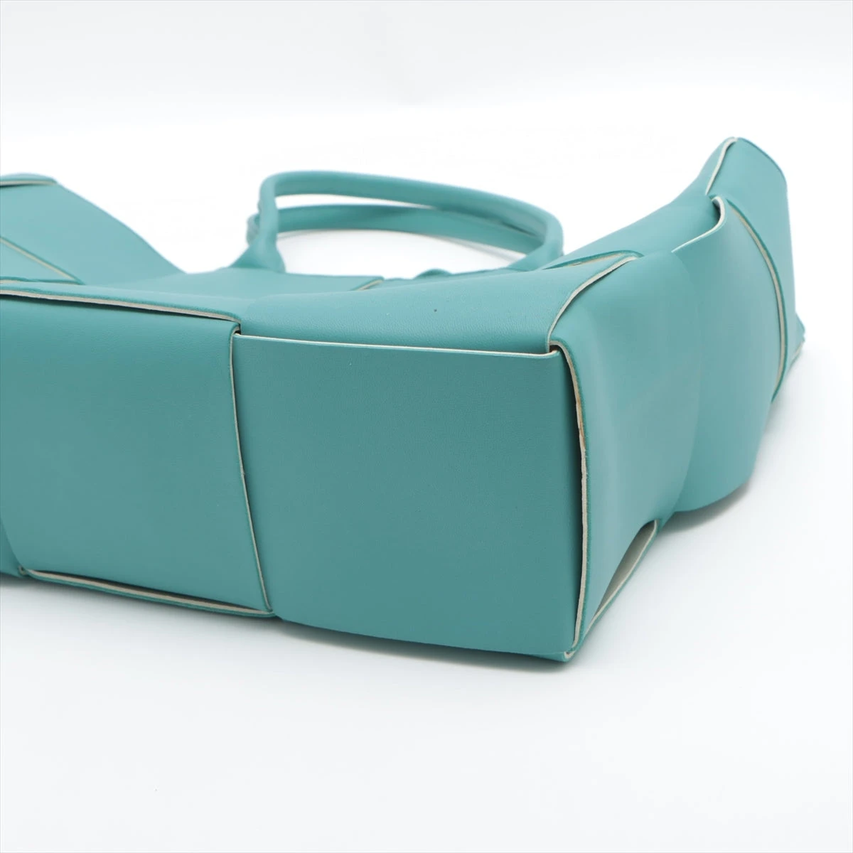 ボッテガヴェネタ マキシイントレチャート ラージ アルコ トートバッグ ポーチ付 ボッテガヴェネタ BOTTEGAVENETA マキシイントレチャート マキシ