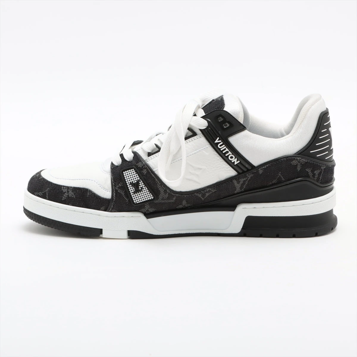 送料込*ルイヴィトン【LVトレイナー】ラフィアメッシュ Pharrell が手がけた Louis Vuitton LV Trainer “Raffia”が発売