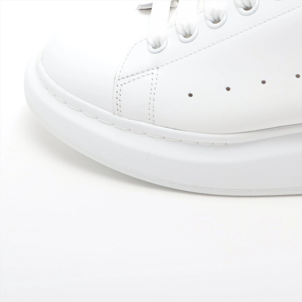 アレキサンダーマックイーン レザースニーカー ホワイト Alexander McQueen - 美品☆Alexander McQueen アレキサンダー