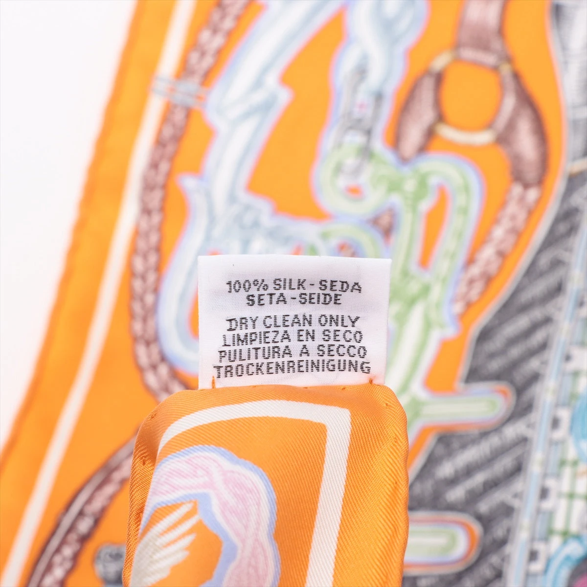 エルメス スカーフ シルク オレンジ カレ90 Super Silk Quest