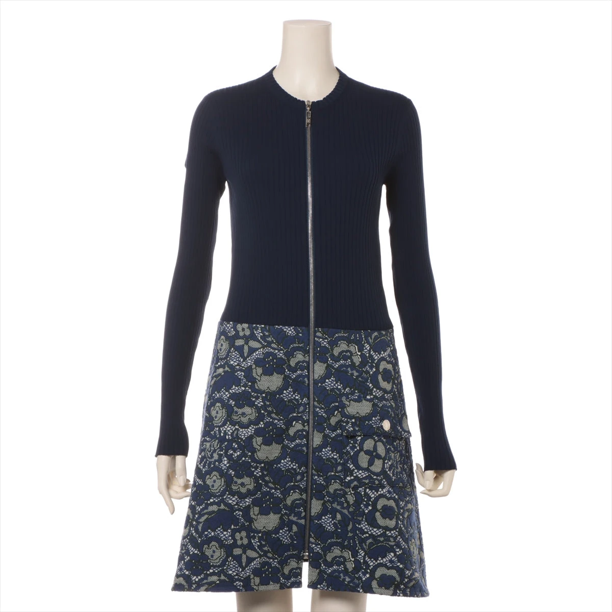 Louis Vuitton ルイヴィトン　ニットシルクスカートワンピースM LOUIS VUITTON - LOUIS VUITTON シルク ニット ワンピースの通販 by