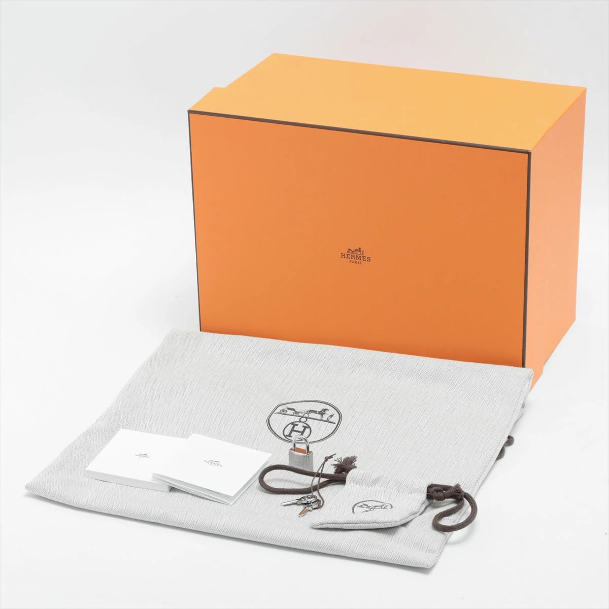 HERMES ギフトボックス　ピコタン エルメス ピコタンロックPM ルージュクー 2019年新色 SV金具 D