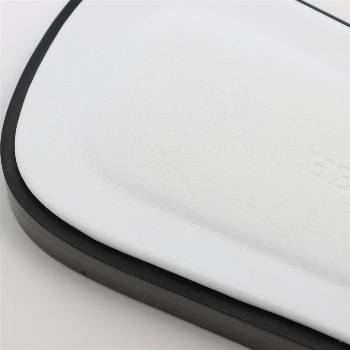 エルメス　サンダル　オラン　スタッズ　ホワイト　37.5 エルメス オラン レザー サンダル 37 レディース ホワイト