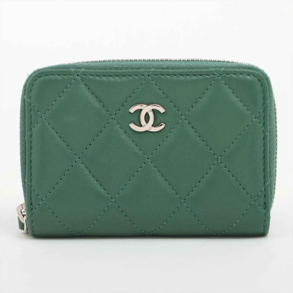 シャネルマトラッセラムスキングリーンコインケース名刺入れ19番台