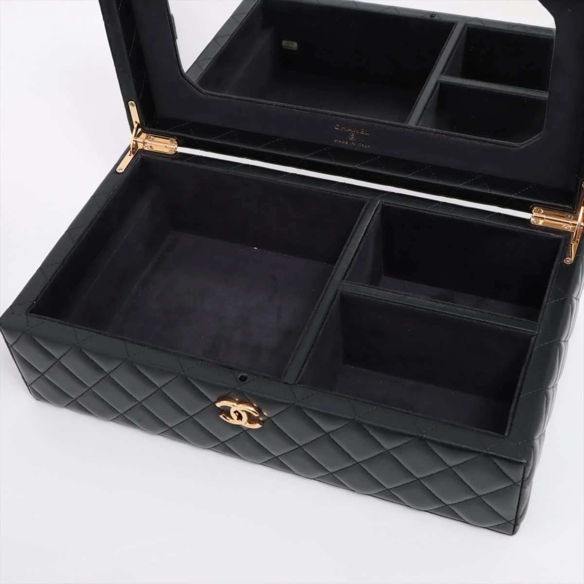 シャネル ジュエリーケース 楽天市場】シャネル CHANEL マトラッセ アクセサリーケース