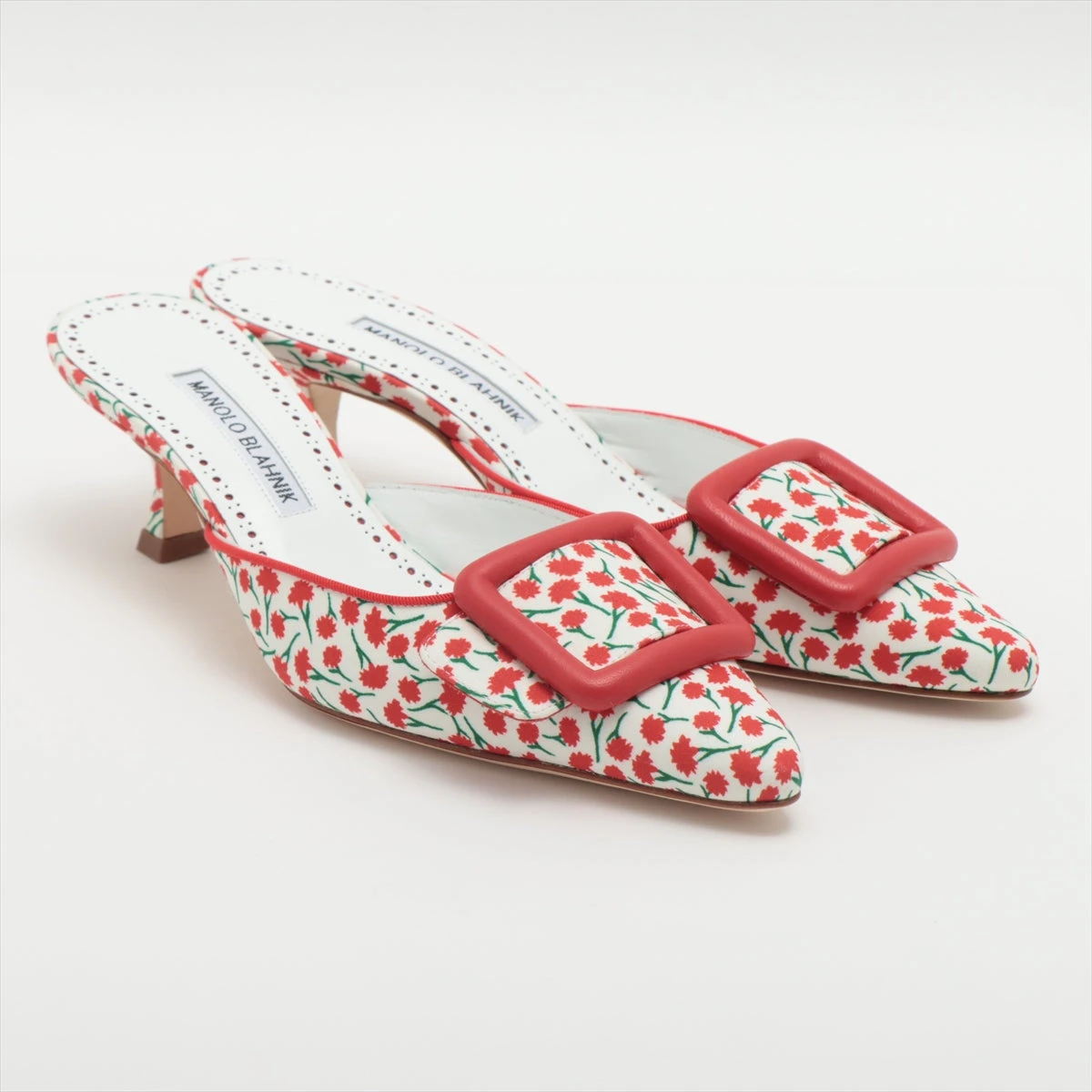 ポインテッドトゥミュール（シューズ）｜MANOLO BLAHNIK（マノロ