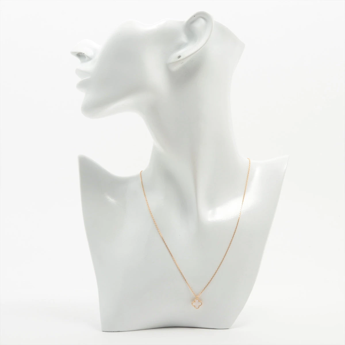 ヴァンクリーフ&アーペル スウィートアルハンブラ シェル ネックレス ヴァンクリーフ&アーペル スウィートアルハンブラ シェル ネックレス