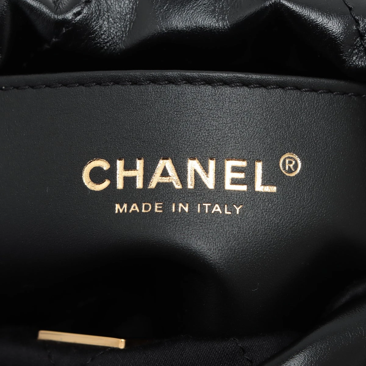 シャネル シャネル22 スモール レザー チェーンショルダーバッグ