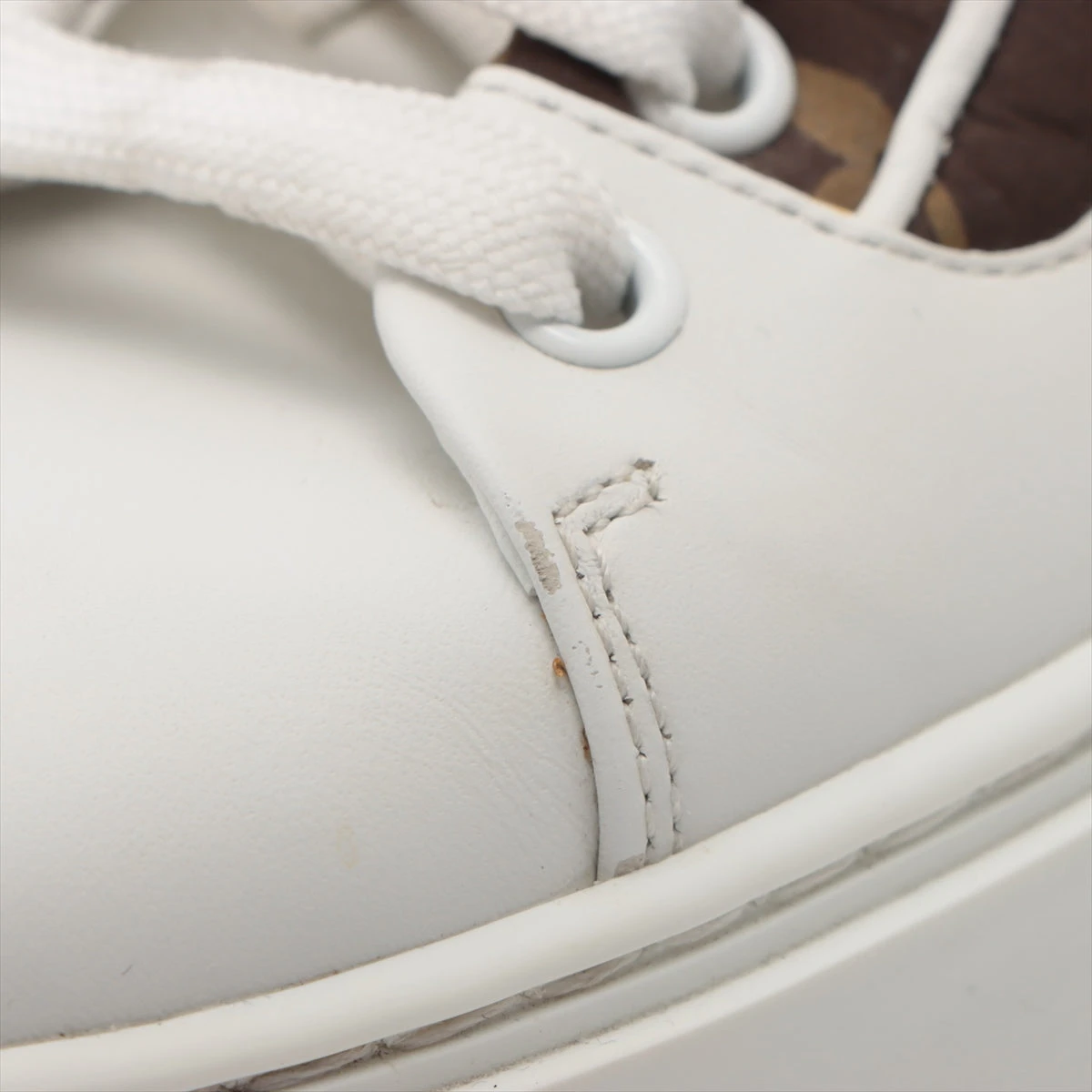 ヴィトン タイムアウトライン 22年 レザー スニーカー 37 1/2