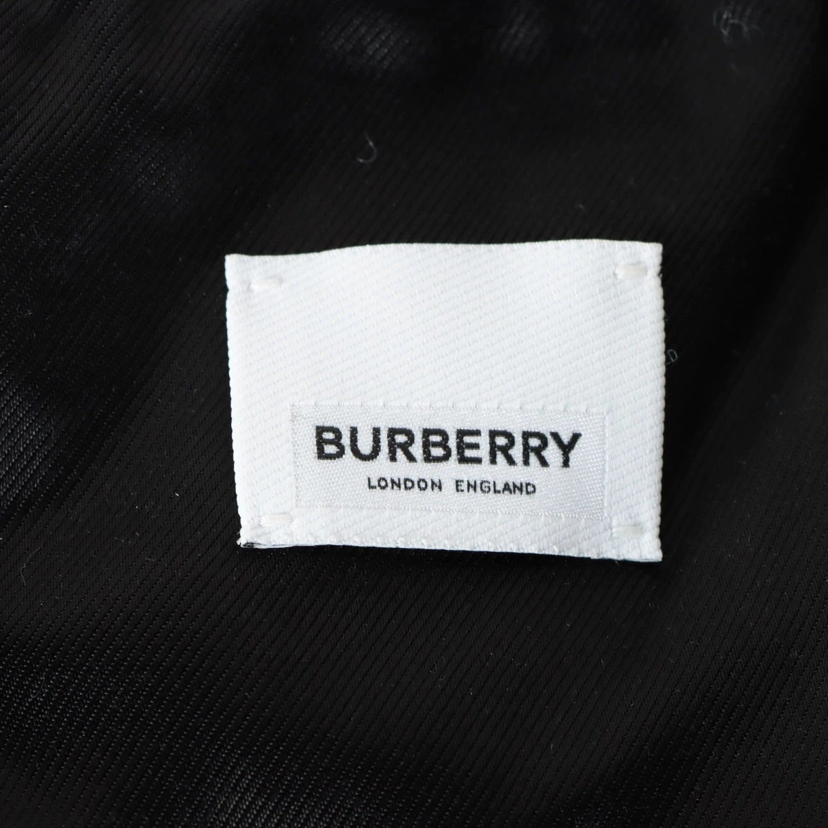 現行タグ　BURBERRYバーバリー　ナイロンジャケット ブルゾン 34 BURBERRY - A15102 現行タグ バーバリー 22ss 配色ナイロン