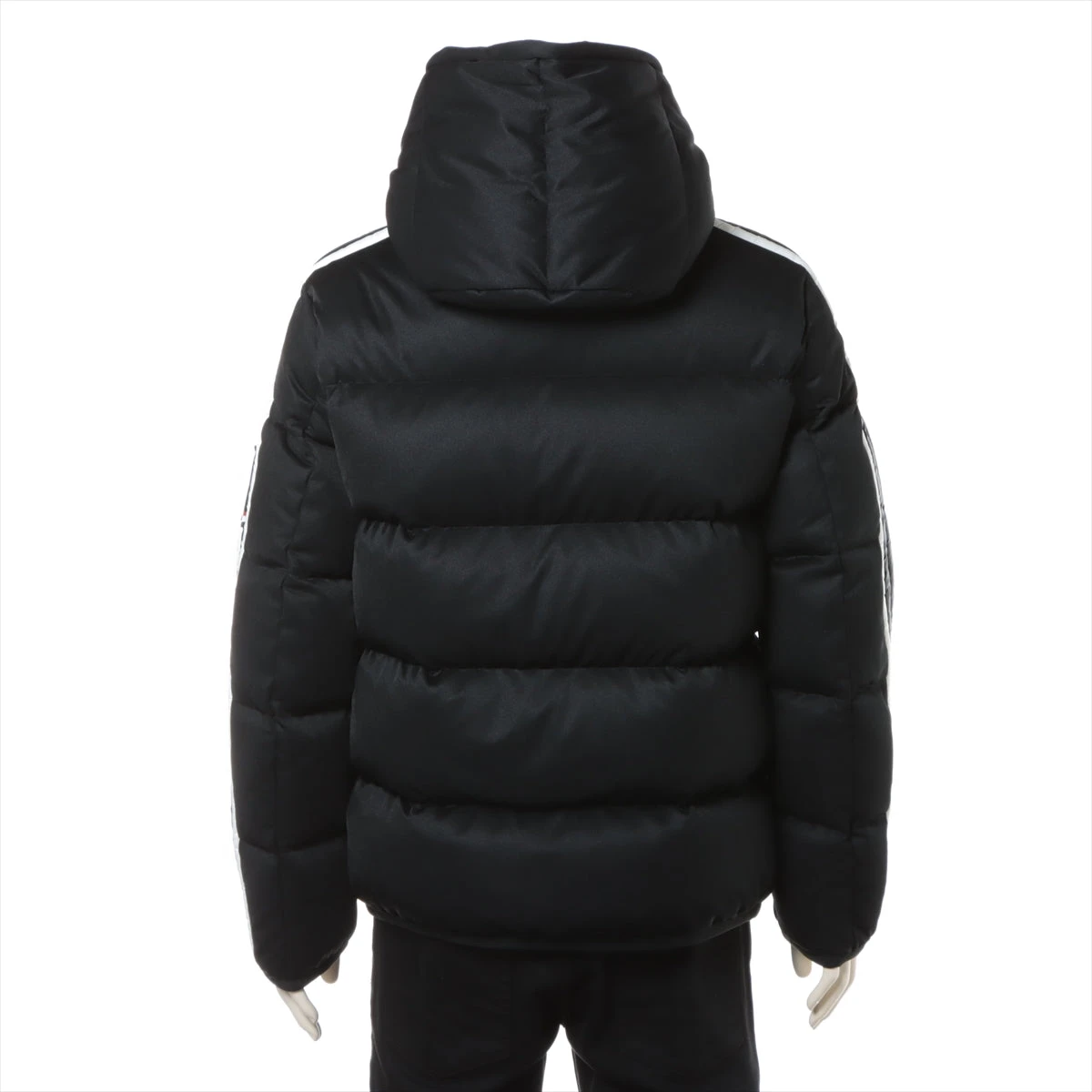モンクレール SANBESAN 22年 ポリエステル×ナイロン ダウンジャケット