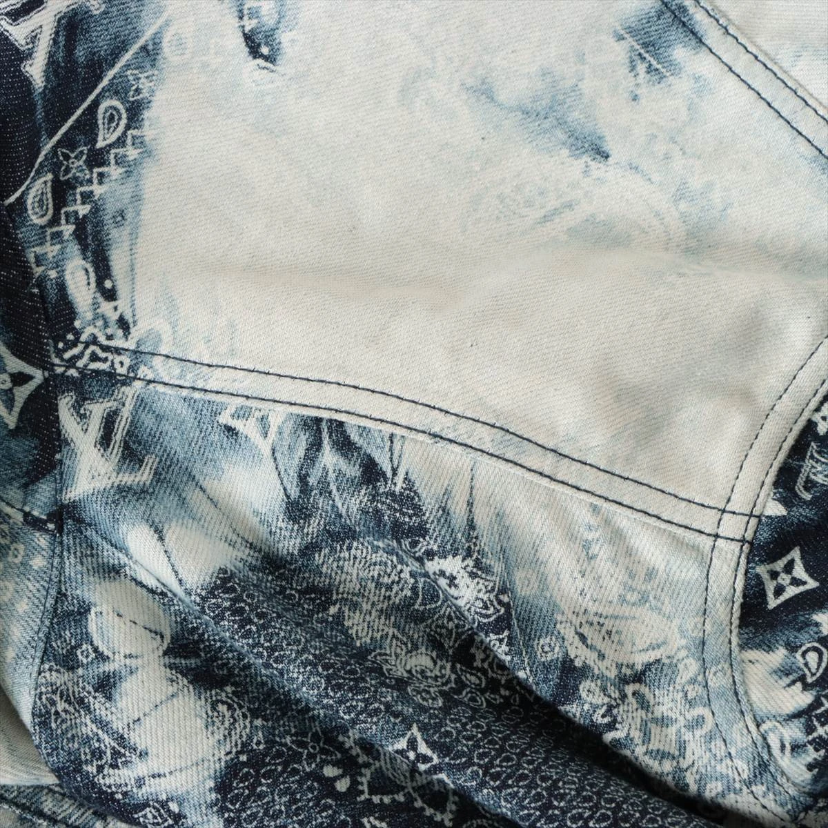 ルイヴィトン VUITTON ヴィトン メンズ デニム デニムシャツ シャツ ヴィトン 22AW コットン×ポリウレタン デニムシャツ M メンズ