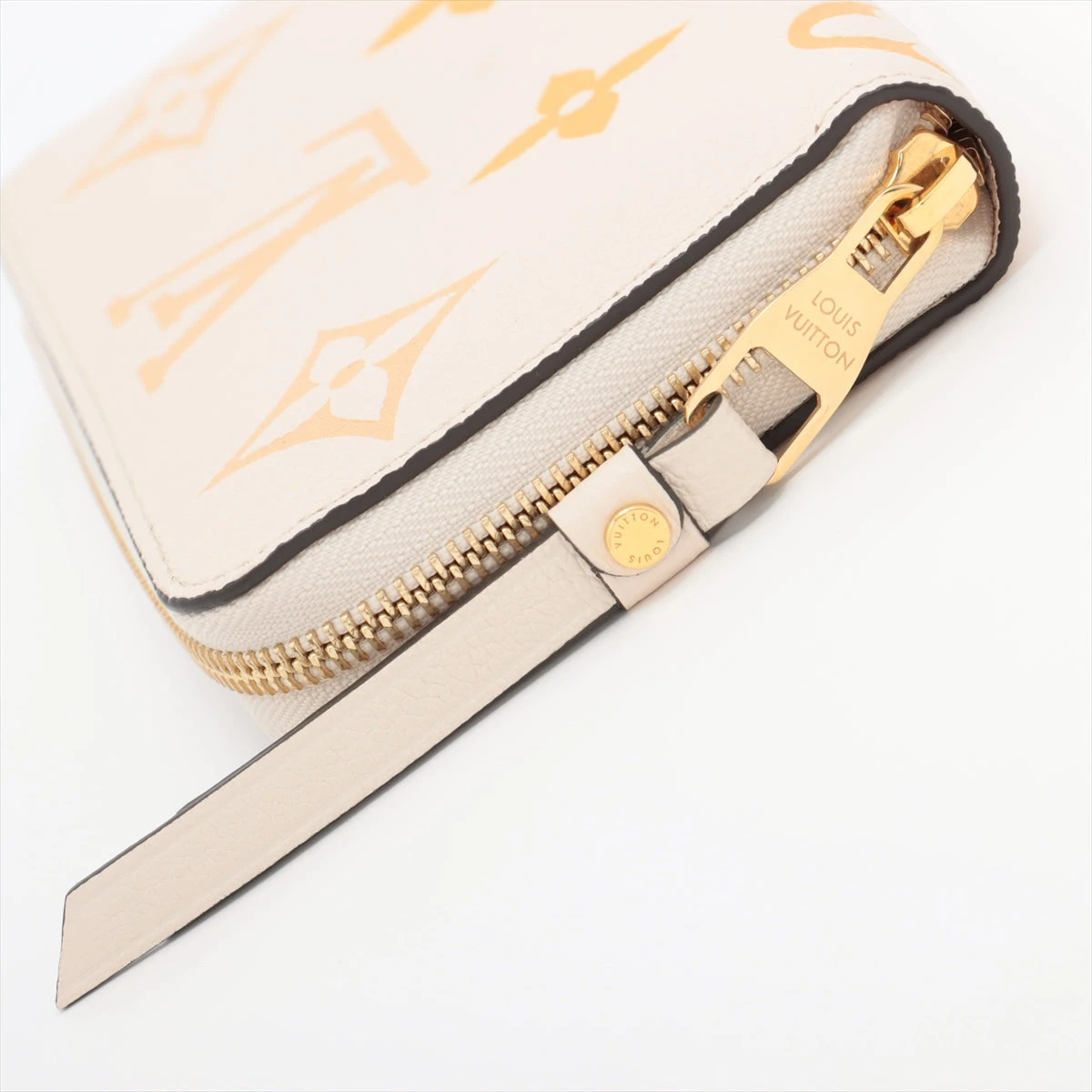 ヴィトン バイカラー モノグラム アンプラント ジッピー