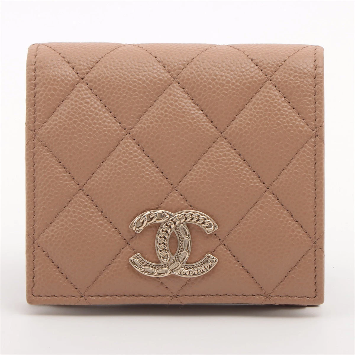 シャネル　マトラッセキャビアスキンウォレット マトラッセ シャネル 財布 レディース 三つ折り財布 コンパクト