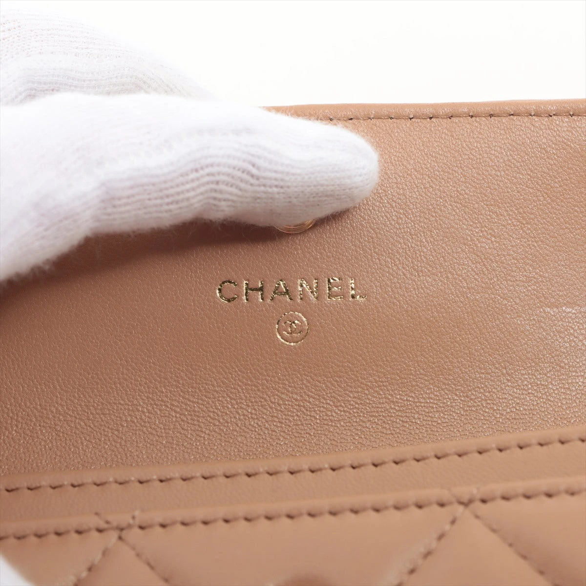 CHANEL シャネル カードケース ラムスキン ストラス ベージュ シャネル シャネル19 ラムスキン カードケース ベージュ