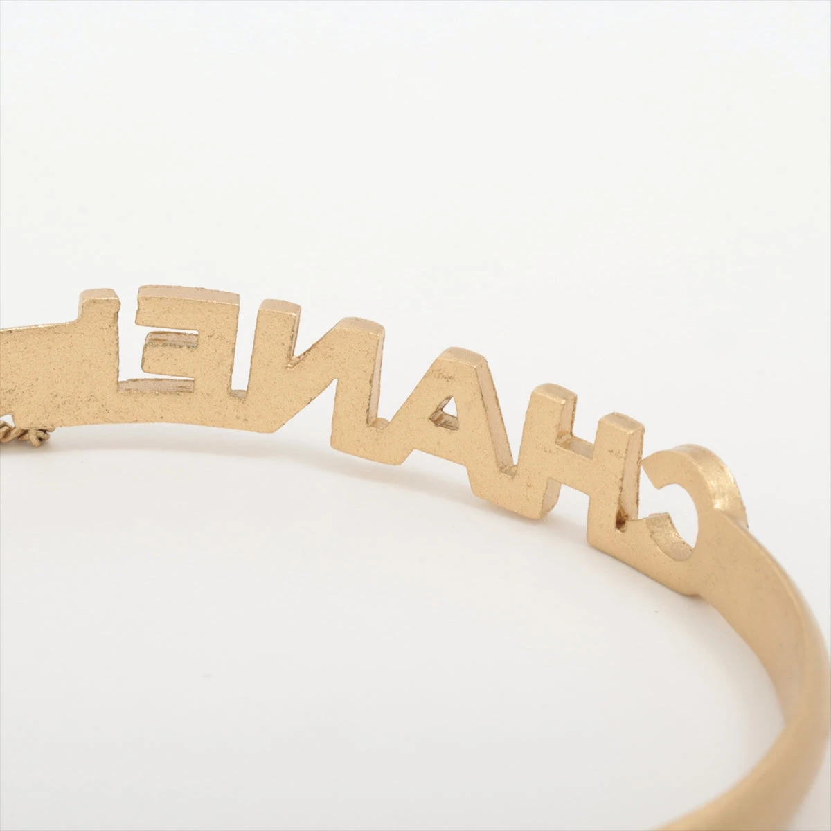 【美品】CHANEL シャネル　ゴールド　ロゴクリスタルバングル 楽天市場】【美品】 シャネル バングル ココマーク ロゴ