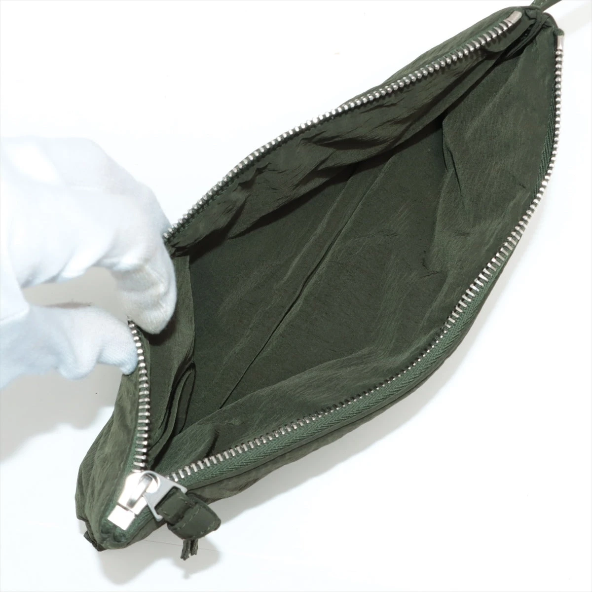 ボッテガヴェネタ マキシイントレチャート パデッド テック カセット