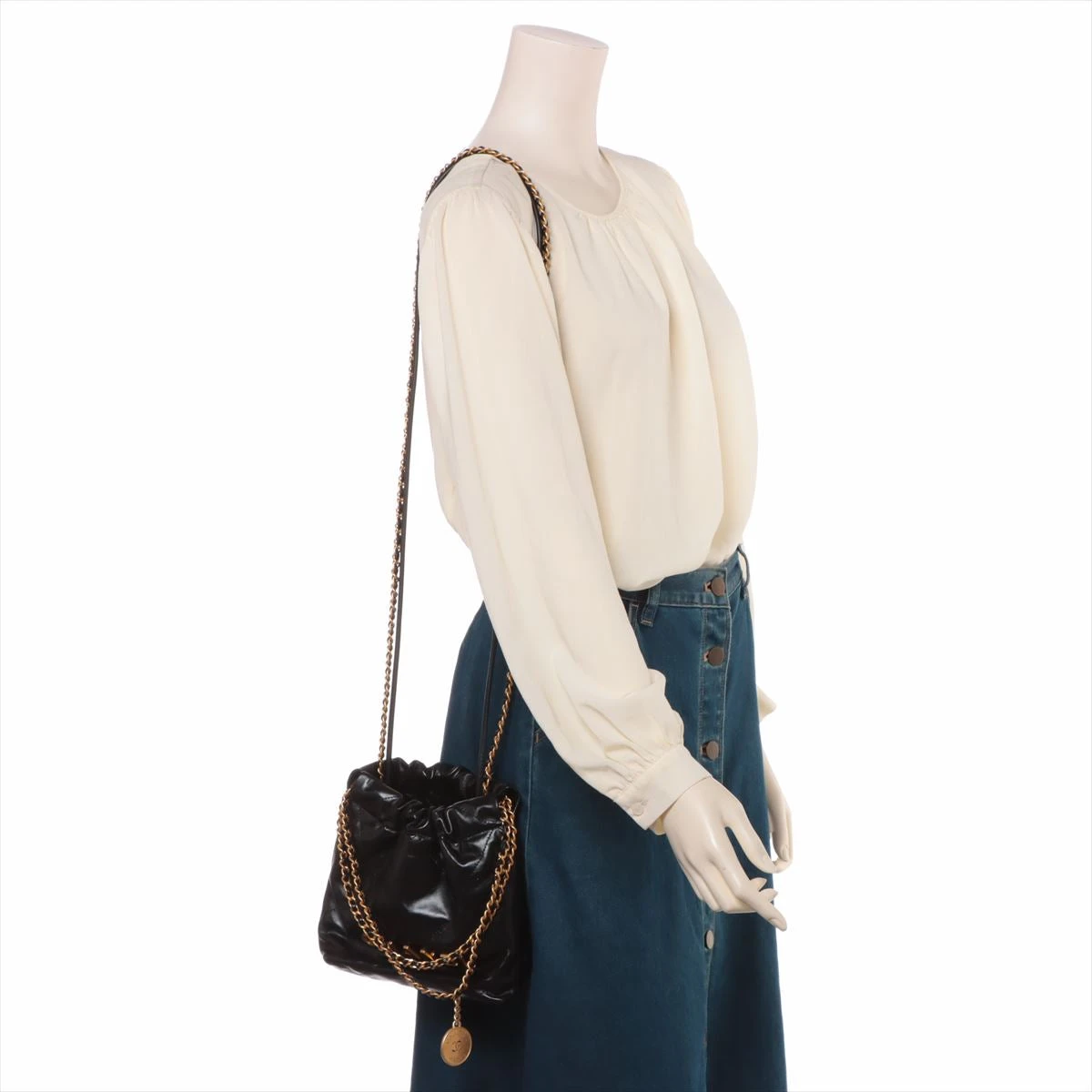 シャネル シャネル22ミニ シャイニーカーフスキン 2WAY