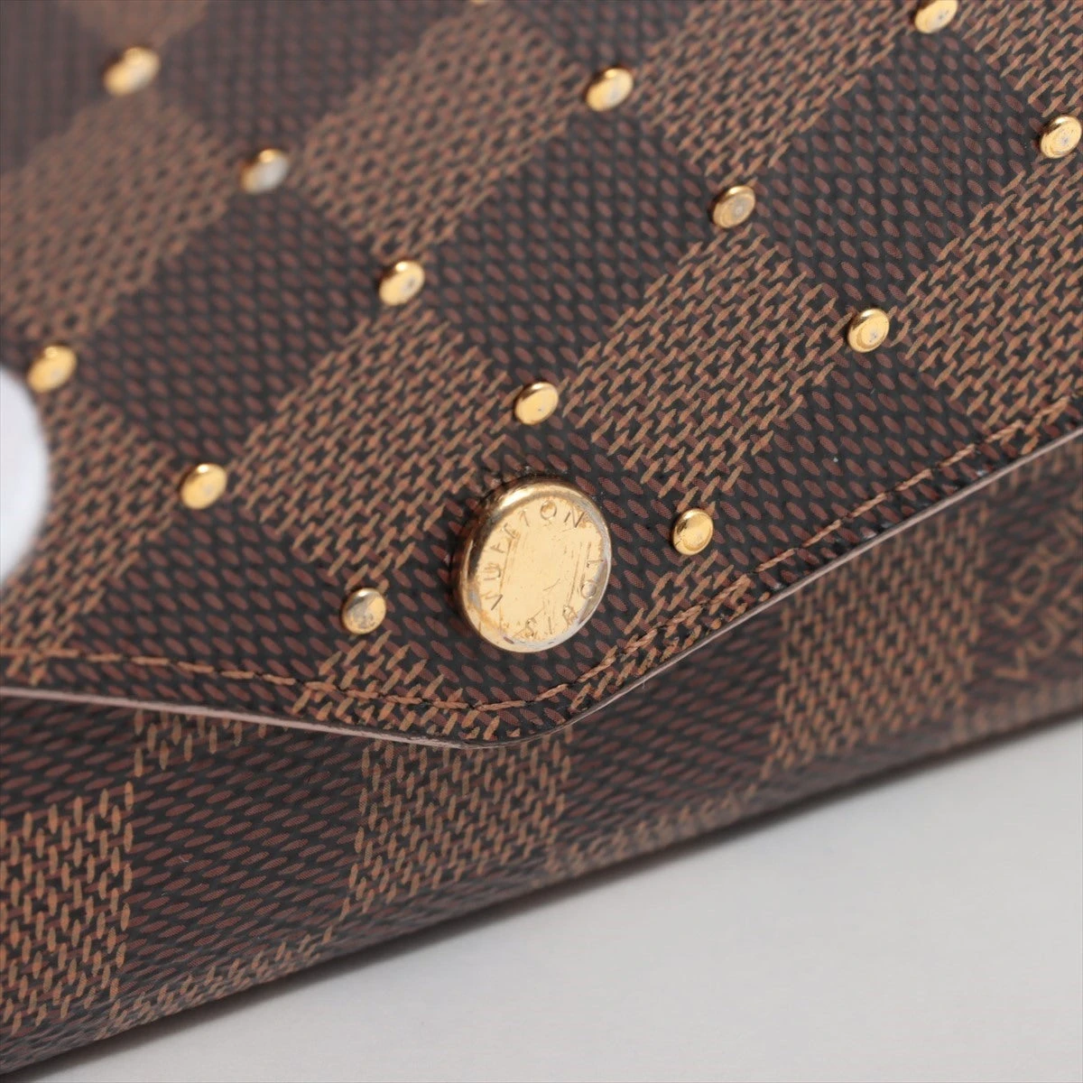 ルイヴィトン Louis Vuitton ダミエ ポルトフォイユ サラ N60249 エベヌ スタッズ ローズバレリーヌ 2つ折り財布 レディース 送料無料 【中古】 LOUIS VUITTON】ルイヴィトン『ダミエ ポルトフォイユ サラ』N60249