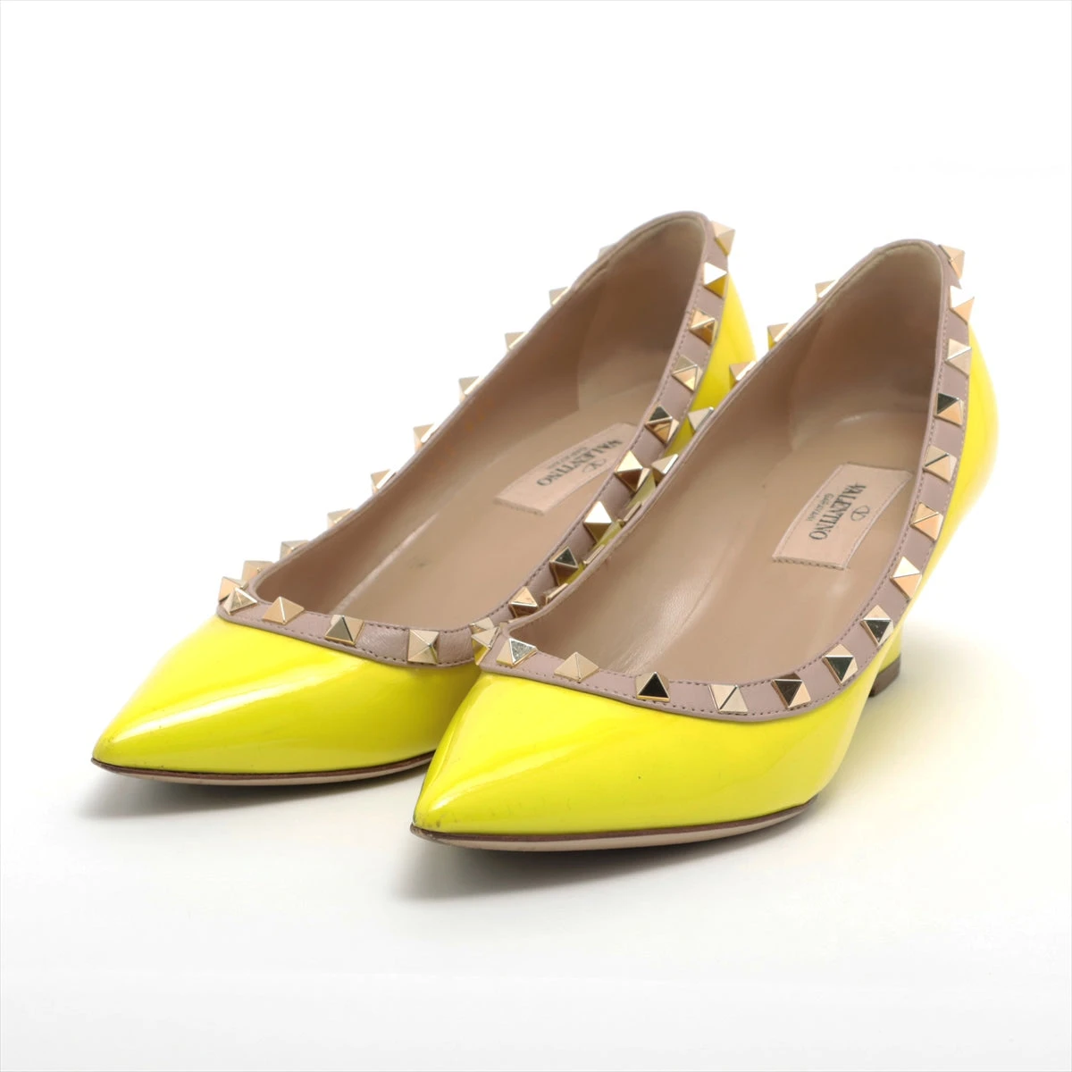 VALENTINO GARAVANI ロックスタッズ パンプス パテントレザー 楽天市場】valentino ロックスタッズ パンプスの通販