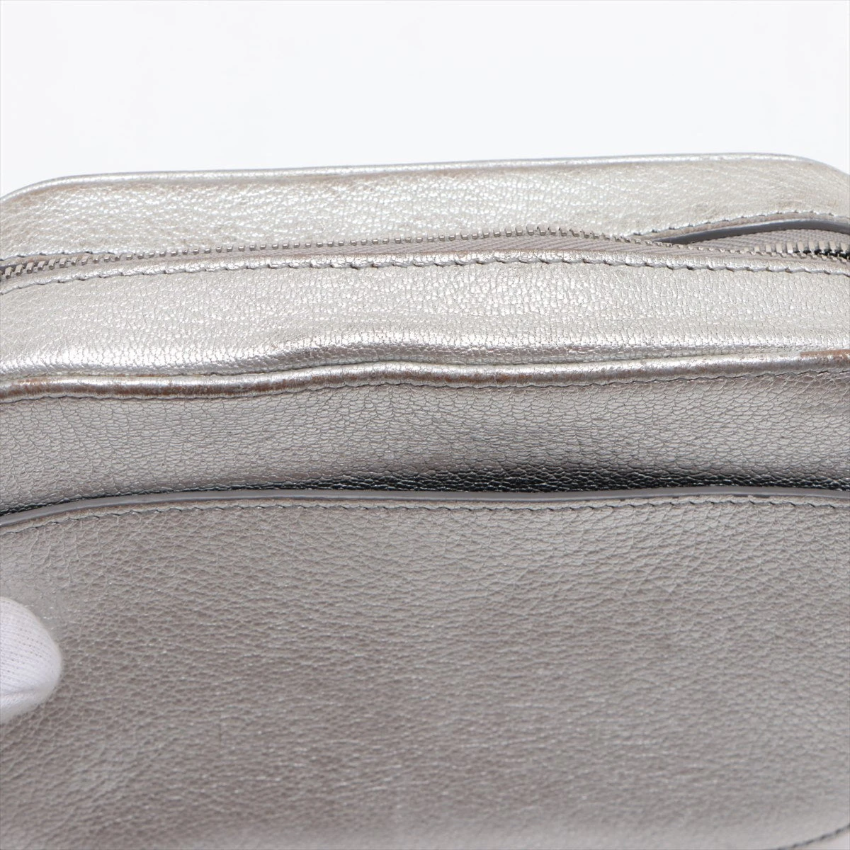 美品 バレンシアガ エブリデイ カメラバッグ レザー ショルダーバッグ グレー 楽天市場】バレンシアガ バッグ レディース エブリデイXS カメラ