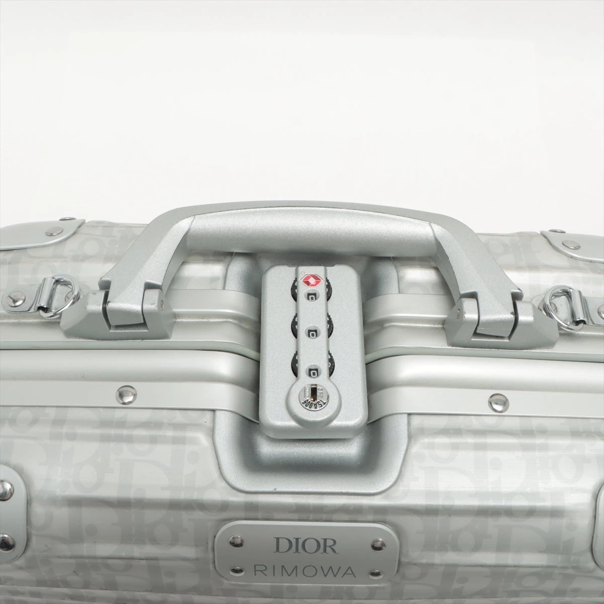 RIMOWA シルバー アルミニウム ピッコロ RIMOWA シルバー アルミニウム ピッコロ 楽天市場】新品未使用