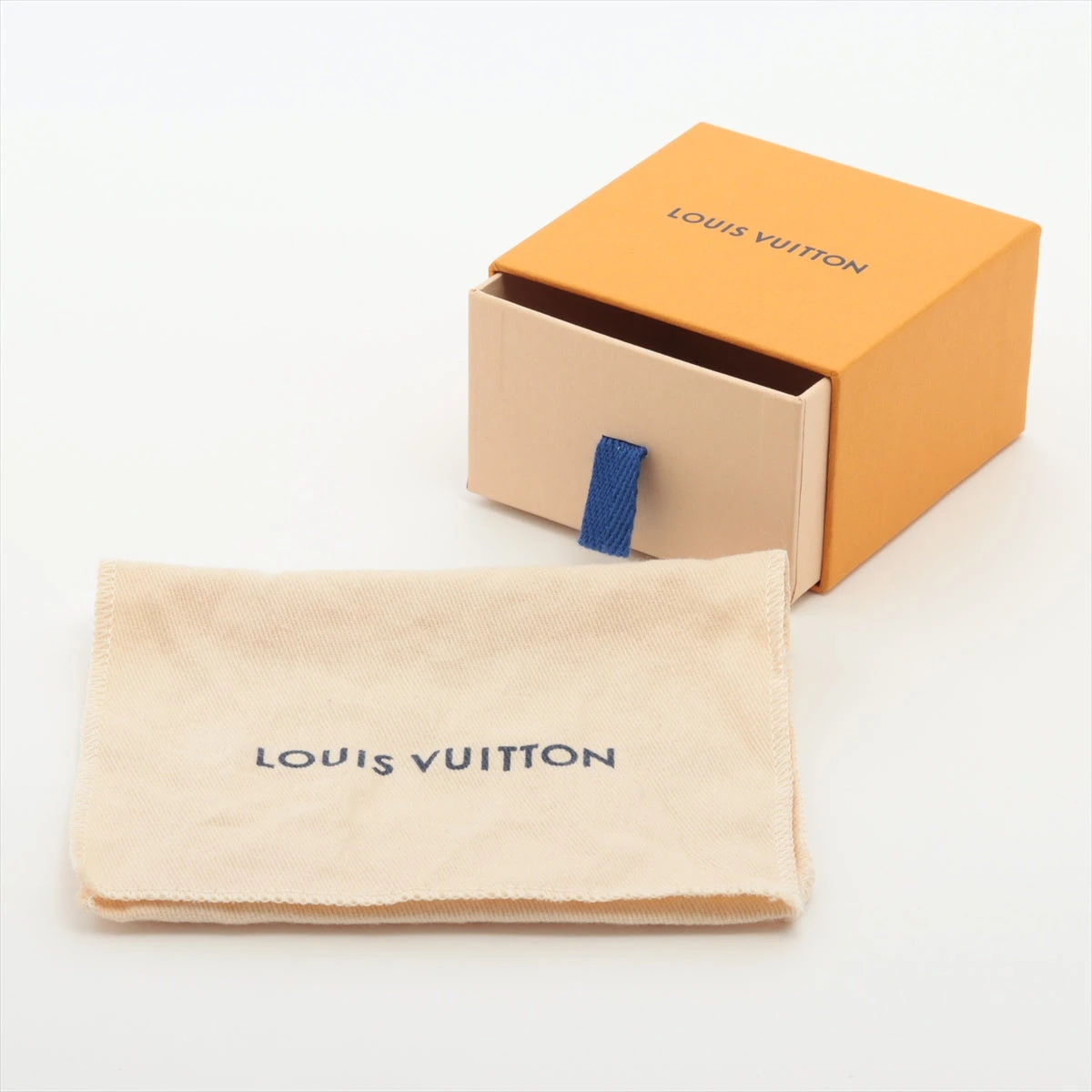 ヴィトン M00995 ビジュー サック ミクロ アルマ IK0273 チャーム PVC