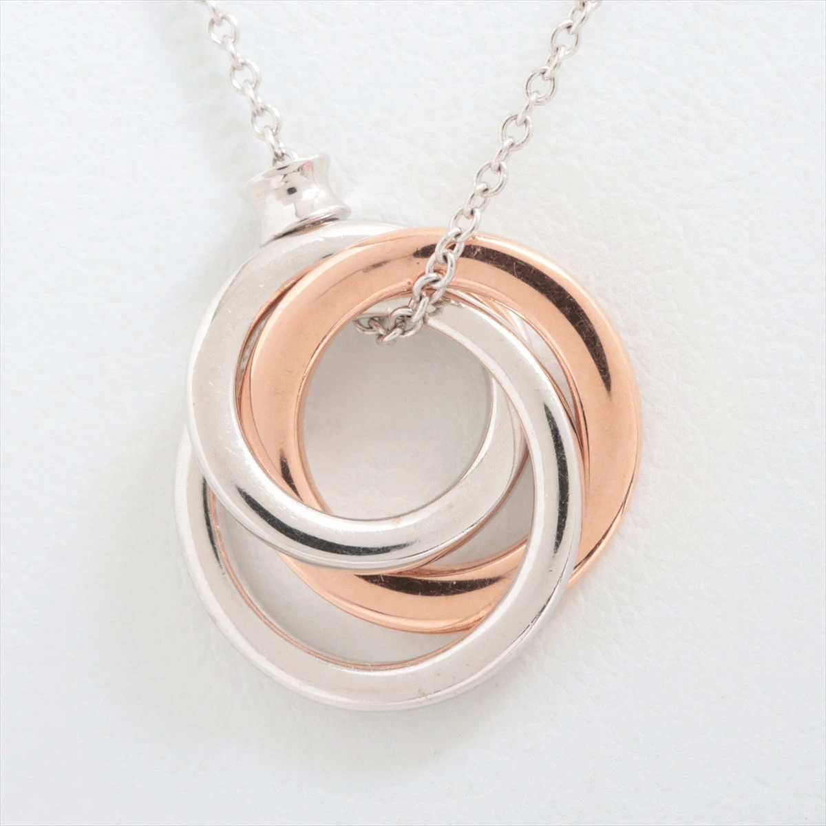 ティファニー トリプルインターロッキングサークル ダイヤ ネックレス