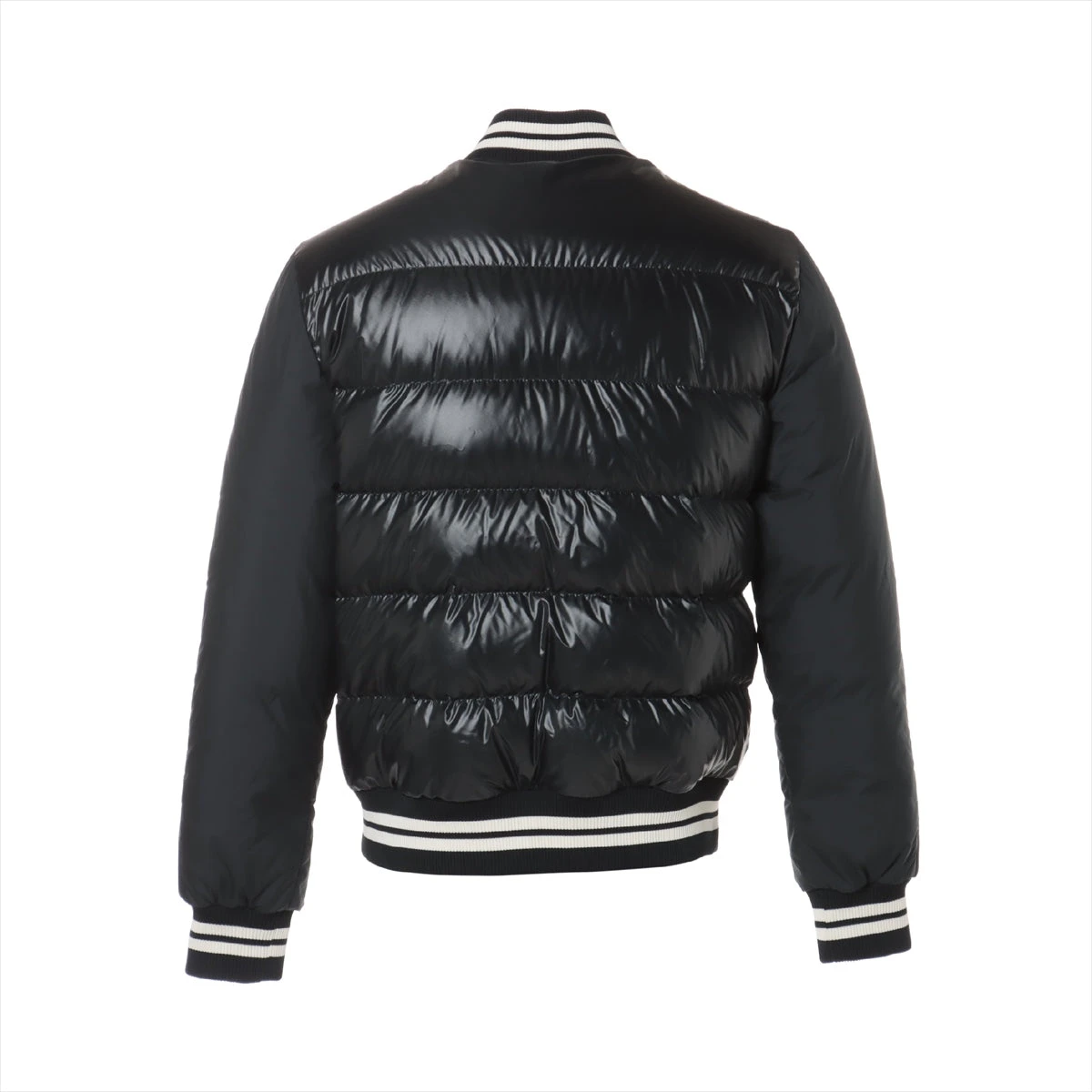 美品　MONCLER TORILIS ブラック ダウンジャケット ボンバー MONCLER2022/23秋冬新作メンズ ボンバーダウンジャケットTORILIS