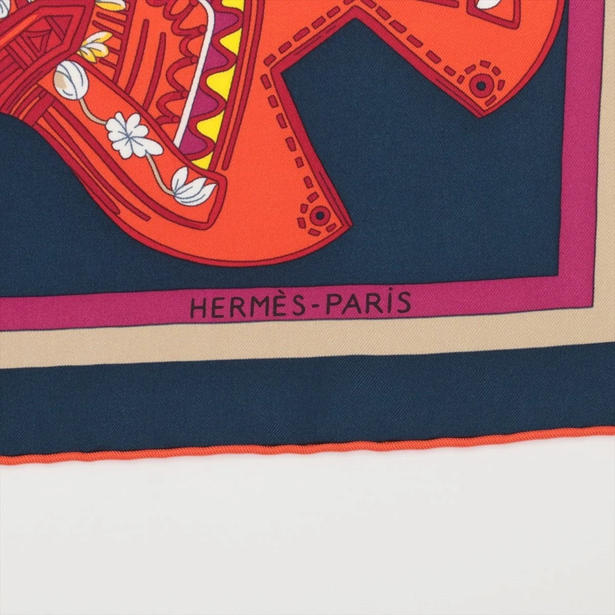 【最終値下げ】【使用数1回】HERMES カレ90 Tapis de Selle org.jpg