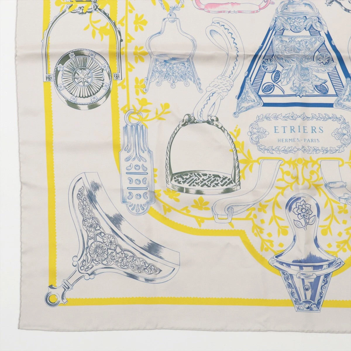 エルメス カレ90 ETRIERS 鐙 スカーフ シルク ライトグレー