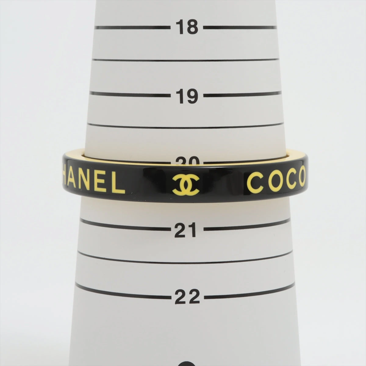 CHANEL レジン バングル バーガンディ・アイボリー