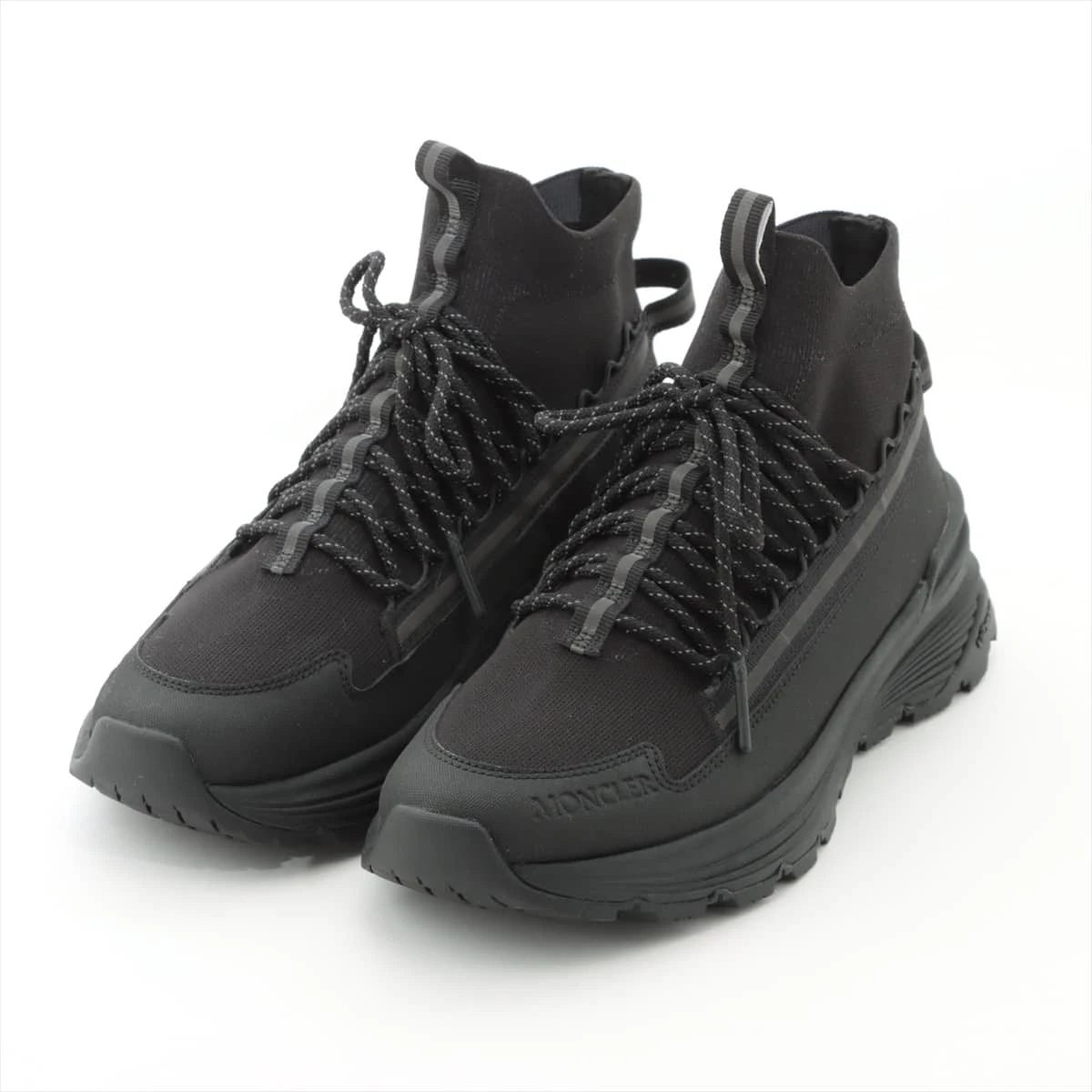 MONCLER 22AW MONTE RUNNER スニーカー Moncler Monte Runner High Top Sneaker in Grey | FWRD