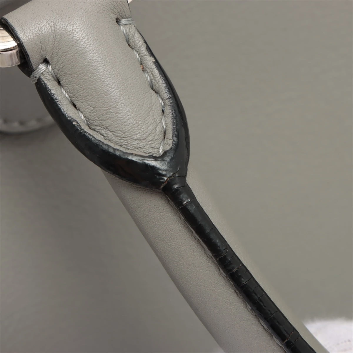 ロエベ アマソナ75 レザー 2WAYハンドバッグ グレー A2190847｜中古