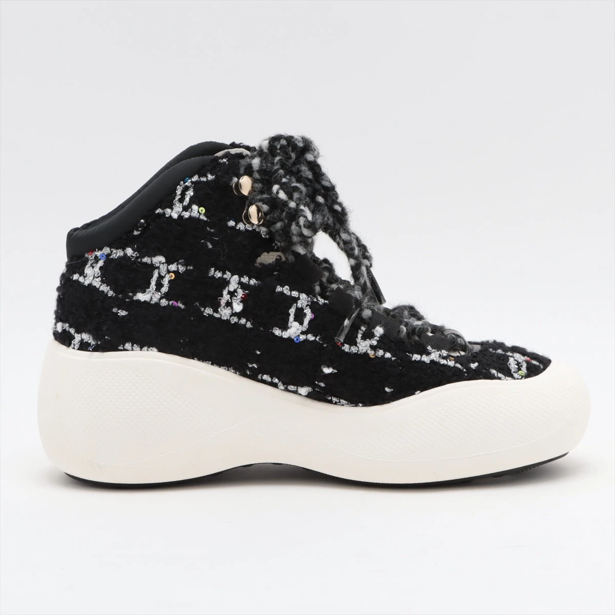 CHANEL ハイカットスニーカー 本革ツイード ブラック CHANEL ハイカットスニーカー 本革ツイード ブラック