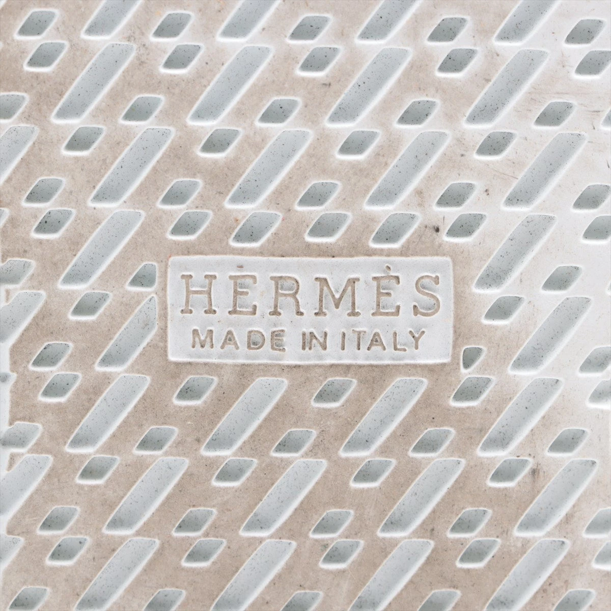 エルメス クライム ハイカット スニーカー レザー ホワイト 38 楽天市場】hermes エルメス ハイカット スニーカーの通販
